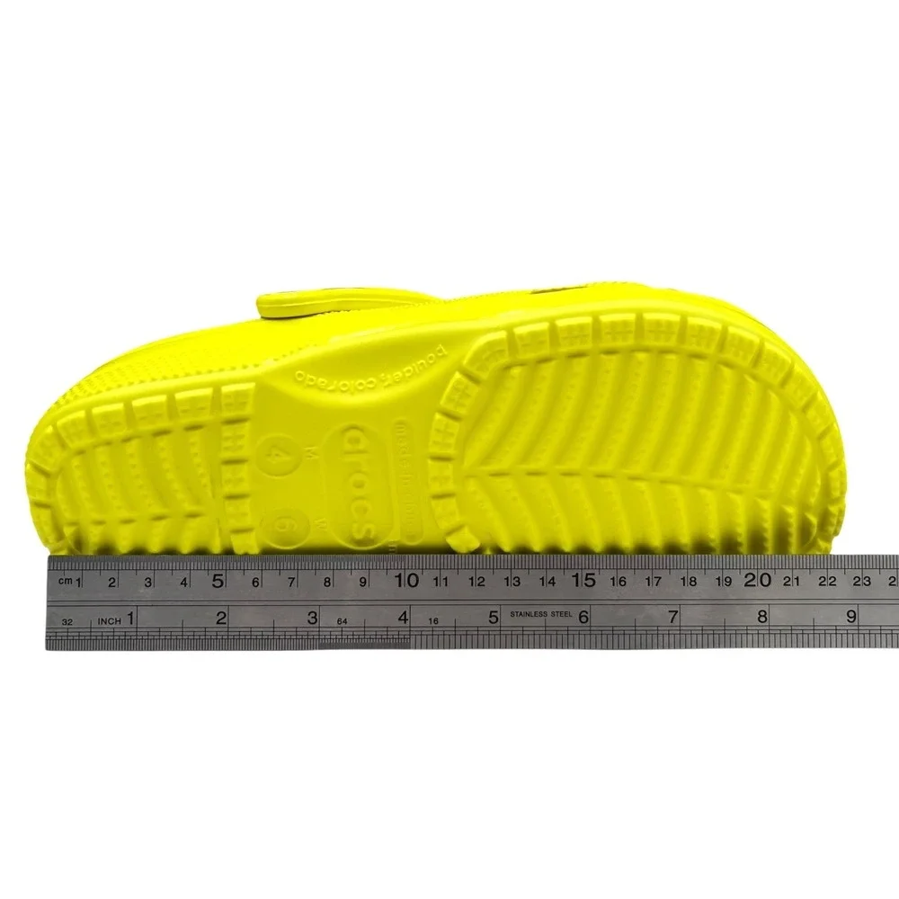 Crocs Mens Classic Slip-on Clogs Size 4 Neon Yellow Glossy‎ Flexible Comfort